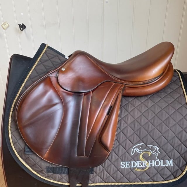 Xc saddle deals